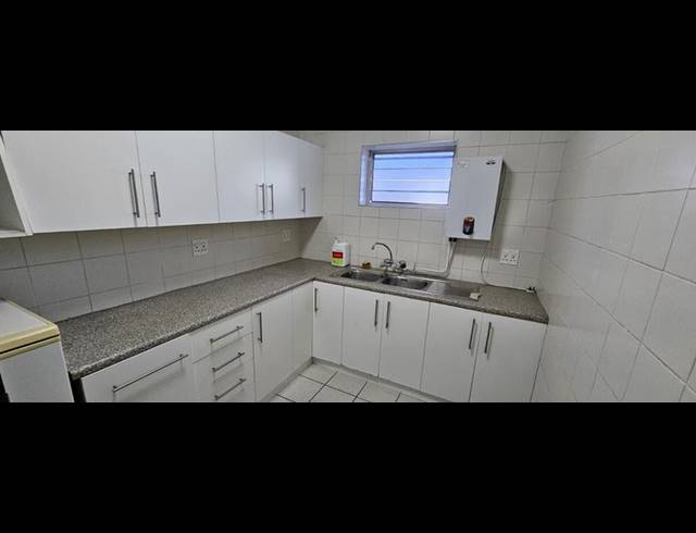 BUSINESS PROPERTY TO RENT IN WORCESTER CENTRAL